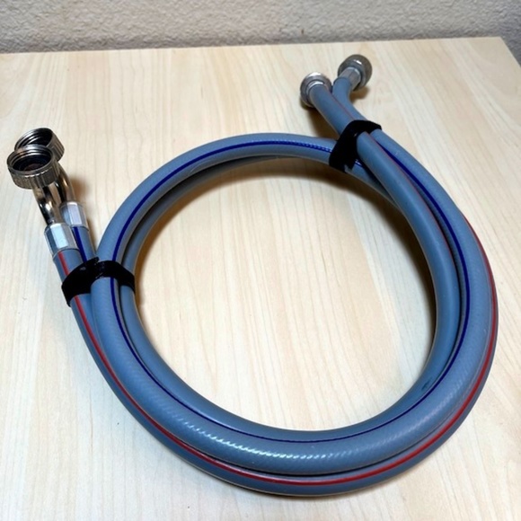 Set of Washer Hoses, Hot & Cold. 5 feet long. 2 Hoses. EUC. - Picture 1 of 9